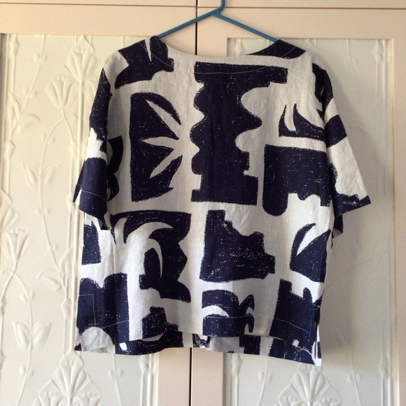 Gorman, Santa Maria Linen Top - Picture 3 of 4